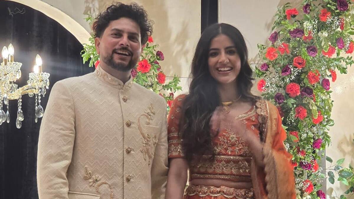 Kuldeep Yadav: சிறுவயது தோழியை கரம்பிடிக்கும் குல்தீப் யாதவ்.. விரைவில் திருமணம்.!