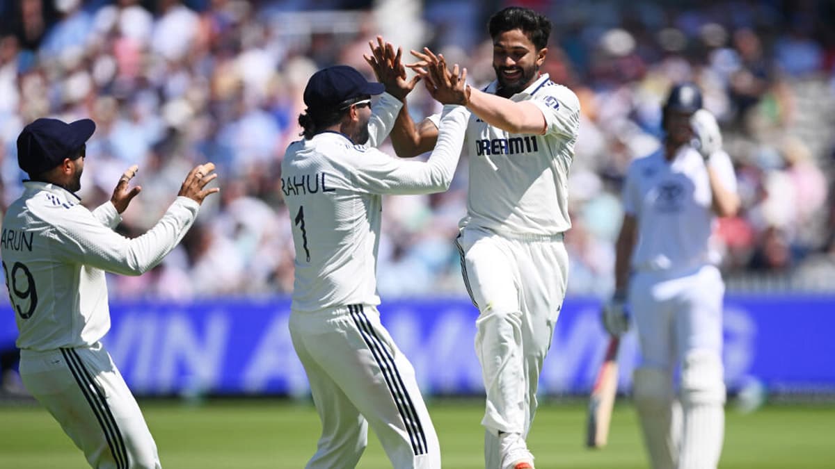 ENG Vs IND 3rd Test, Day 1: ஒரே ஓவரில் 2 விக்கெட் இழப்பு.. இங்கிலாந்து நிதான ஆட்டம்..!