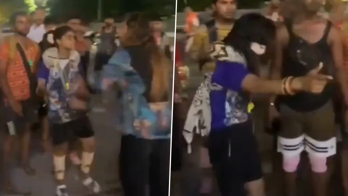 Trending Video: நடுரோட்டில் செருப்பால் தாக்கி அடித்து உருண்ட பெண்கள்.. பாதயாத்திரையில் சம்பவம்.!