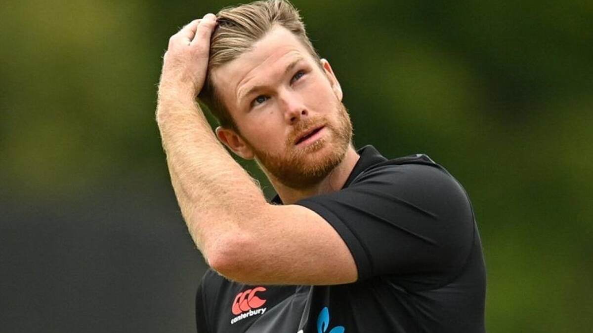 James Neesham: விராட் கோலி, பாபர் அசாம் சாதனையை சமன் செய்த ஜிம்மி நீஷம்.. 'டக் அவுட்' சாதனை..!