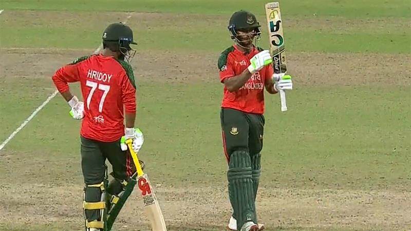 SL Vs BAN 3rd T20I: 2-1 என தொடரை கைப்பற்றி அசத்தல்.. இலங்கையை வீழ்த்தி வங்கதேசம் அபாரம்..!