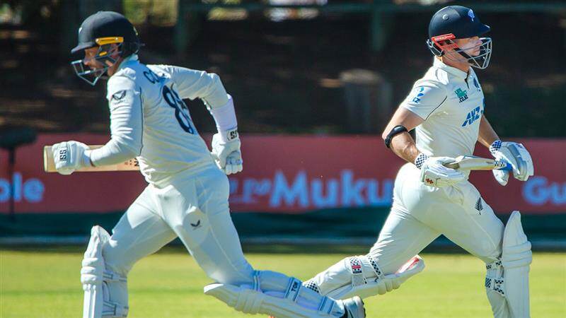 ZIM Vs NZ 1st Test, Day 2: டெவோன் கான்வே அரைசதம் விளாசல்.. நியூசிலாந்து முன்னிலை..!