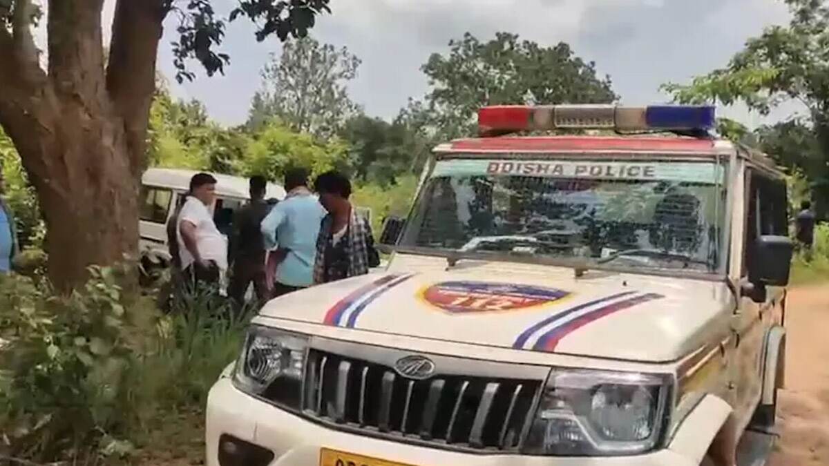 கள்ளக்காதல் விவகாரம்; மனைவி கொடூரக் கொலை.. கணவர் உட்பட 3 பேர் கைது..!