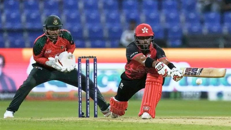BAN Vs HKG: வங்கதேச அணி அபார பந்துவீச்சு.. வெற்றிக்கு 144 ரன்கள் இலக்கு..!