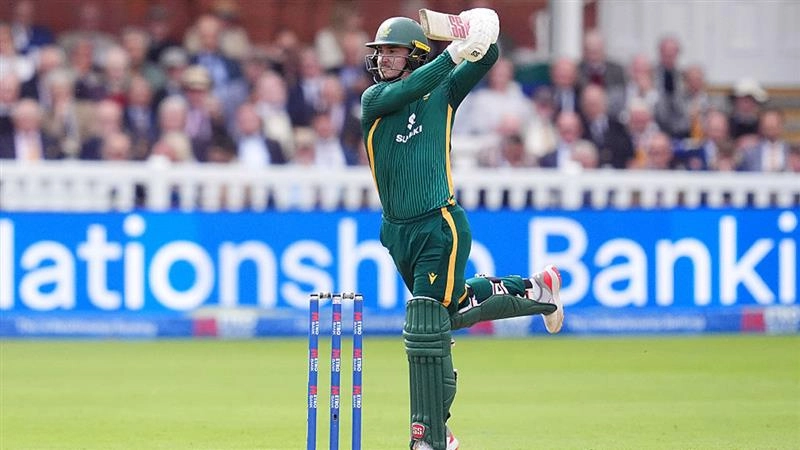 ENG Vs SA 2nd ODI: தென்னாப்பிரிக்கா 330 ரன்கள் குவிப்பு.. வெற்றி பெறுமா இங்கிலாந்து..?