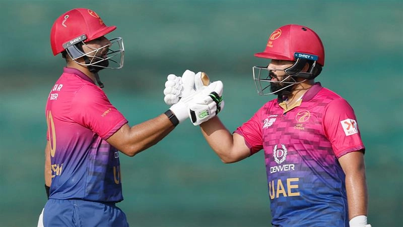 UAE Vs OMA: யுஏஇ அணி அதிரடி பேட்டிங்.. ஓமன் வெற்றி பெற 173 ரன்கள் இலக்கு..!