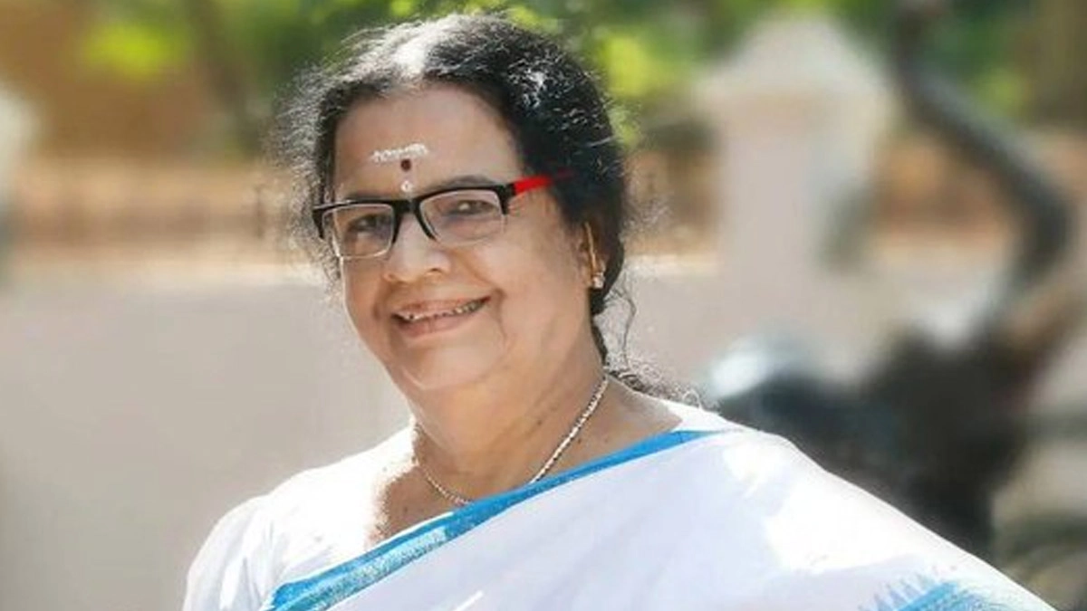 பிரபல நடிகைகள் அம்பிகா, ராதாவின் தாயார் காலமானார்.. திரையுலகினர் இரங்கல்.!