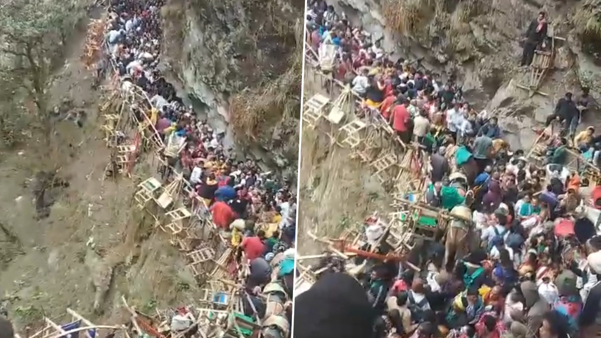 Yamunotri Massive Rush: கட்டுக்கடங்காமல் யமுனோத்ரி கோவிலுக்கு செல்ல தயாரான பக்தர்கள்; மலைப்பாதை நடுவே கூட்ட நெரிசலால் பக்தர்கள் கடும் அவதி.!
