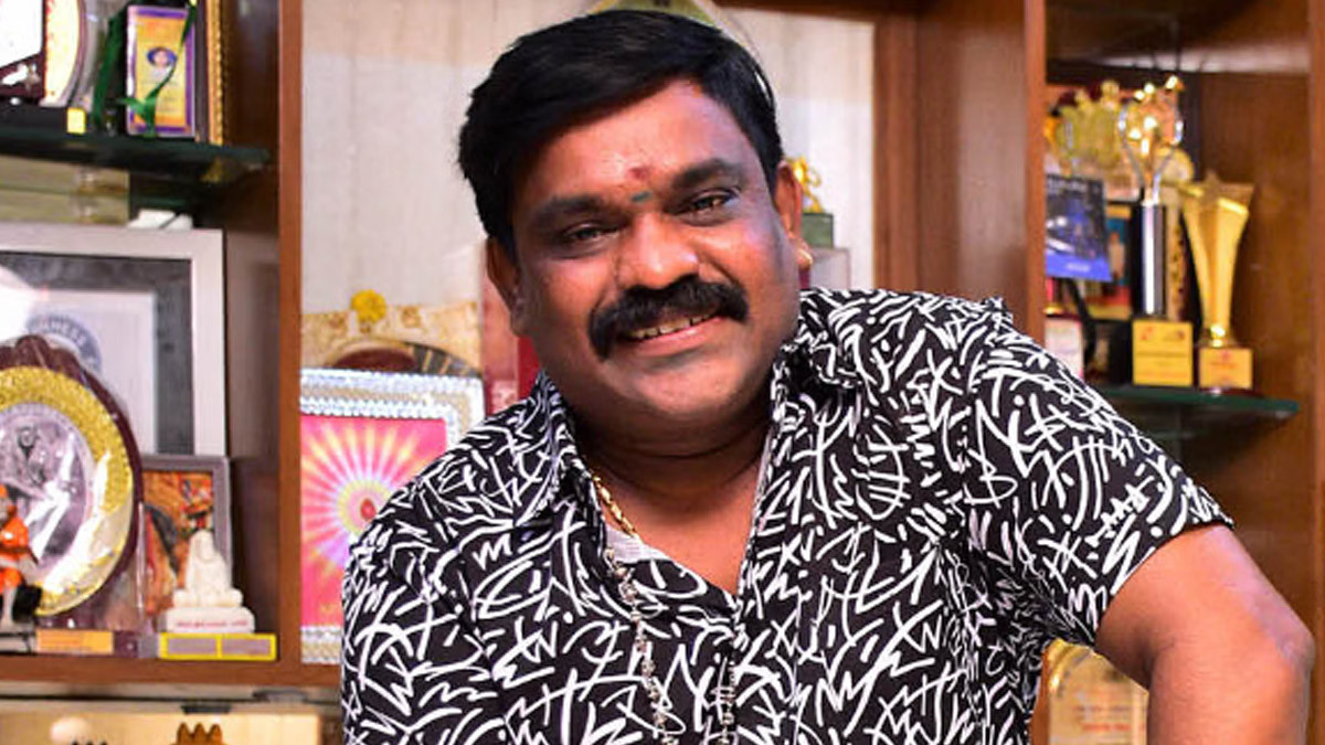 Singer Velmurugan Arrest: பிரபல பாடகர் வேல்முருகன் செய்த அட்டகாசம்.. காவல் துறையினரால் அதிரடி கைது..!