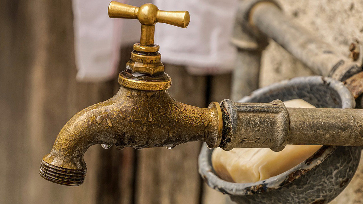 Restrictions on Water supply: நீர்ப்பிடிப்பு பகுதிகளில் மழை குறைவு; வாரத்தில் 3 நாட்கள் நீர் விநியோகம் ரத்து செய்ய்யப்படுவதாக அறிவிப்பு.!