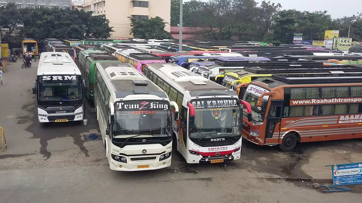 Omni Bus Restrictions in TN: இன்று முதல் வெளிமாநில பதிவெண் கொண்ட ஆம்னி பேருந்துகள் இயங்கக்கூடாது - தமிழ்நாடு போக்குவரத்துத்துறை திட்டவட்டம்.!