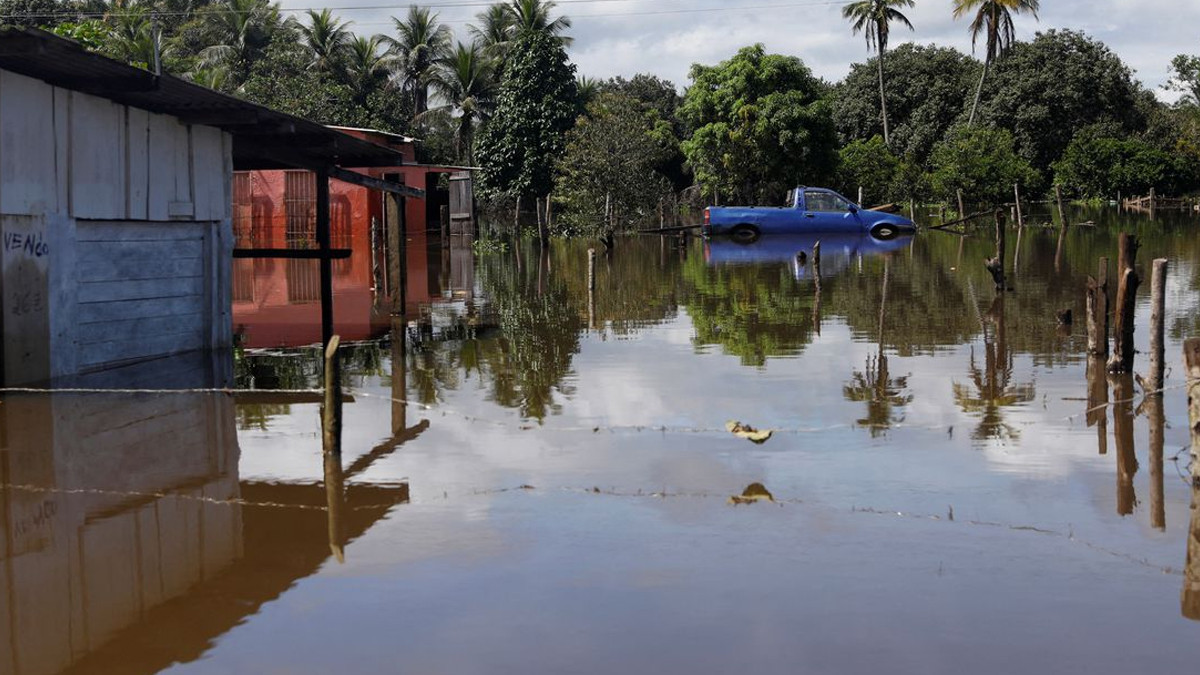 Brazil Flood: பிரேசில் வெள்ளம்.. 179 பேர் பலி.. மாயமான 33 பேர்.. தொடரும் மீட்புப்பணிகள்..!