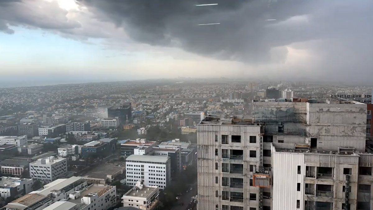 Chennai Rains: தலைநகர் சென்னையைப் புரட்டி போடும் மழை.. விபரம் உள்ளே..!