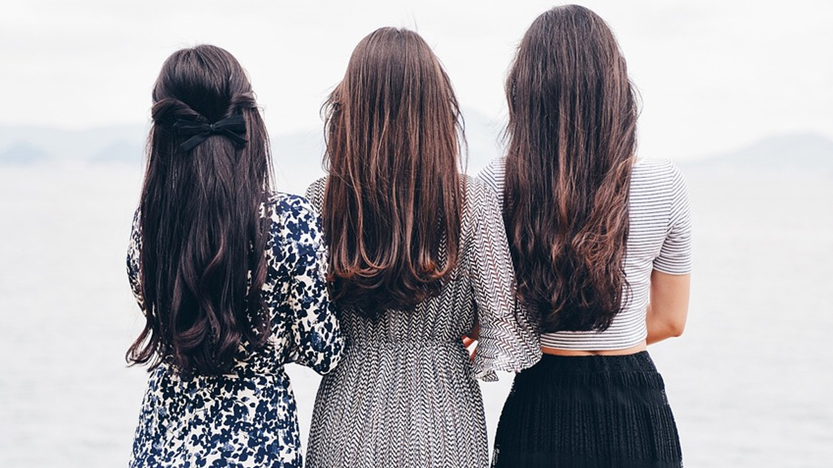 Hair Smoothening: வீட்டிலே ஹேர் ஸ்மூத்னிங்.. அசத்தல் டிப்ஸ் இதோ.!