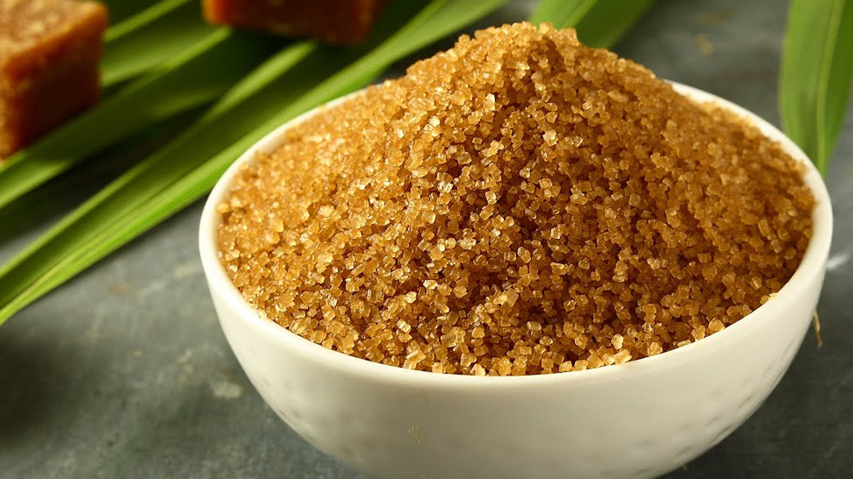 Palm Sugar Benefits: வெள்ளை சர்க்கரைக்கு மாற்றாக பனங்கற்கண்டு எடுத்து கொள்வதால் கிடக்கும் பயன்கள் என்னென்ன..?
