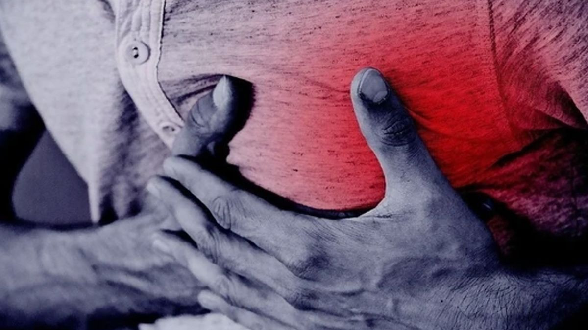Juvenile Heart Attack: இளவயதில் ஏற்படும் மாரடைப்புகளை சரிசெய்வது எப்படி?.. இளம் தலைமுறையே தெரிஞ்சிக்கோங்க.!