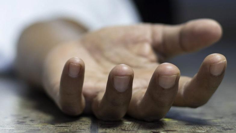 School Student Declared Brain Dead: தலையில் ஈட்டி பாய்ந்து 10-ஆம் வகுப்பு மாணவன் உயிரிழப்பு; கணித ஆசிரியர் கைது..!
