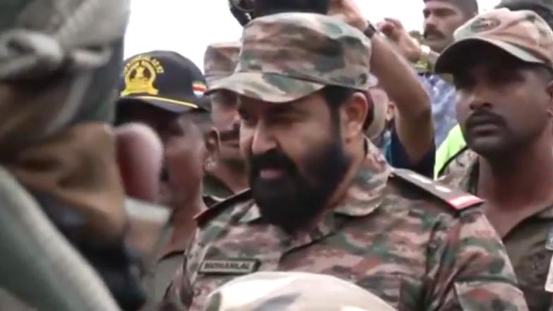 Mohanlal Visits Wayanad Landslide Spot in Army Uniform: வயநாடு நிலச்சரிவு; ராணுவ சீருடையில் சென்று மீட்புப் பணிகளை பார்வையிட்ட நடிகர் மோகன்லால்..!