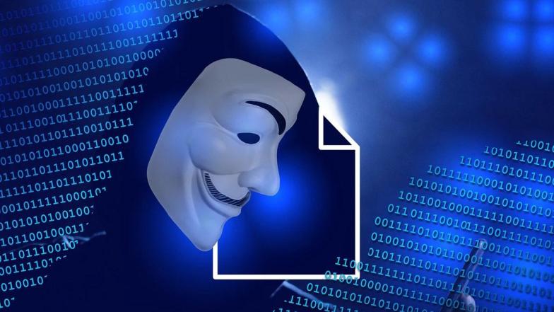 Online Loan App Scam: ஆன்லைன் லோன் ஆப்; முகத்தை மார்பிங் செய்து மிரட்டிய கும்பல்.. இளம்பெண் பரபரப்பு புகார்..!