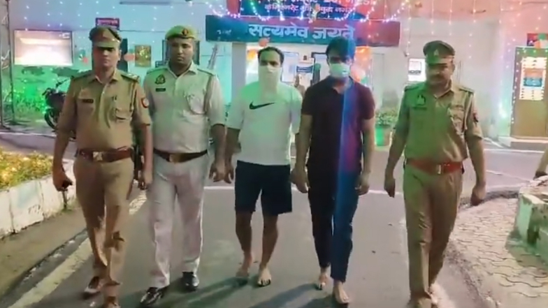 பெண் பத்திரிகையாளரிடம் தகாத பேச்சு; 2 பேர் அதிரடி கைது..!