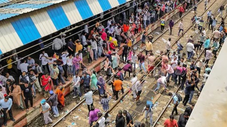 Maharashtra Bandh 2024: நாளை மகாராஷ்டிரா பந்த்.. பெண்களுக்கு எதிரான குற்றங்களை எதிர்த்து போராட்டம்..!