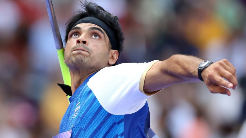 Neeraj Chopra Qualifies For Javelin Finals: கடைசி வீச்சிற்கு தயாரான நீரஜ் சோப்ரா.. ஒலிம்பிக்கில் மீண்டும் ஒரு அத்தியாயம் படைப்பாரா?!