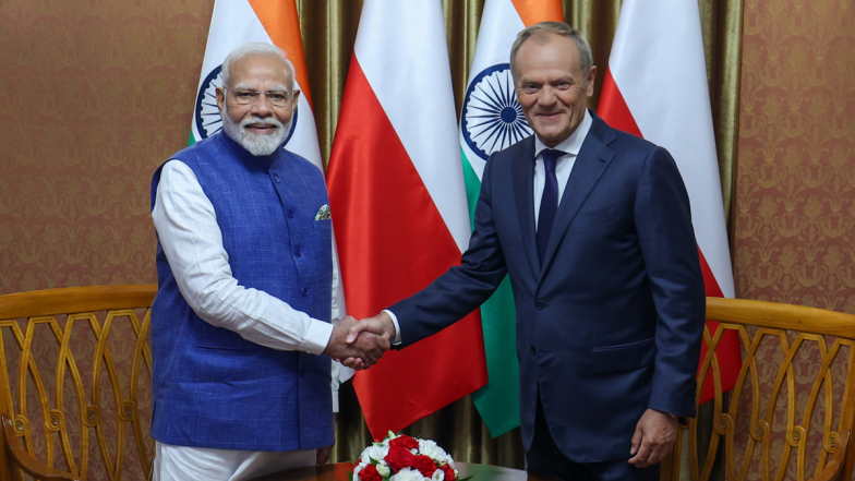 PM Modi Meets Polish PM Tusk: போலந்து பிரதமர் டொனால்ட் டஸ்க் உடன் இந்திய பிரதமர் நரேந்திர மோடி சந்திப்பு - நடந்தது என்ன?!