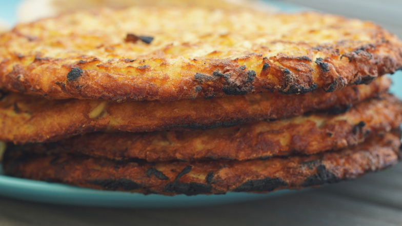 Vegetable Pancakes Recipe: வீட்டில் எல்லோரும் கேட்டு வாங்கி சாப்பிடுவாங்க.. வெஜிடபிள் பான் கேக் செய்வது எப்படி? விபரம் உள்ளே..!