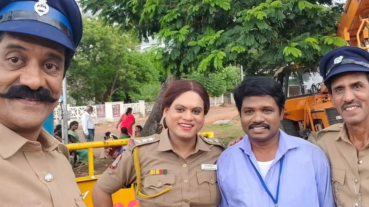 Desingu Raja 2: விமல் நடிக்கும் தேசிங்கு ராஜா 2 படப்பிடிப்பு நிறைவு.. இணையத்தைக் கலக்கும் புகைப்படம்..!