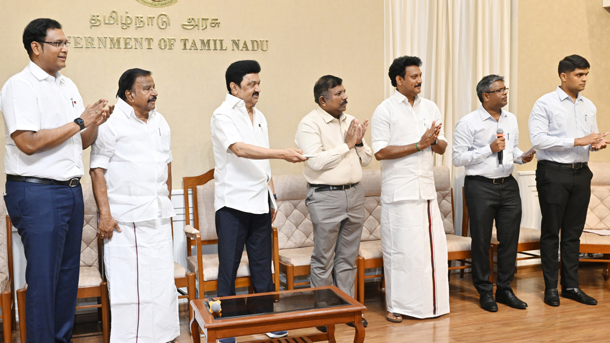 IT Parks: தஞ்சாவூர், சேலம் மாவட்டங்களில் மினி டைடல்‌ பூங்கா; ஐடி ஊழியர்களின் வேலைவாய்ப்பு; தமிழ்நாடு முதல்வர் அசத்தல்.!
