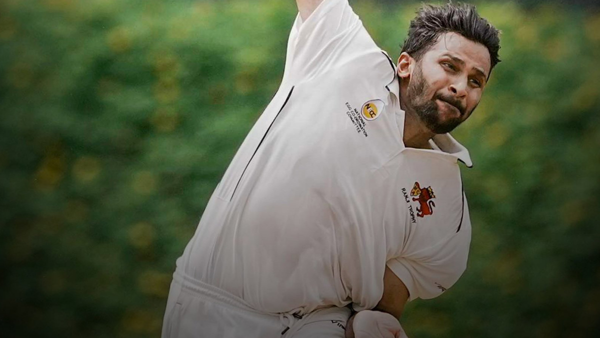 Ranji Trophy 2024-25: ரஞ்சி கோப்பை கிரிக்கெட் தொடர்; ஹாட்ரிக் விக்கெட்டுகளை வீழ்த்தி சாதனை.. ஷர்துல் தாக்கூர் அபாரம்..!