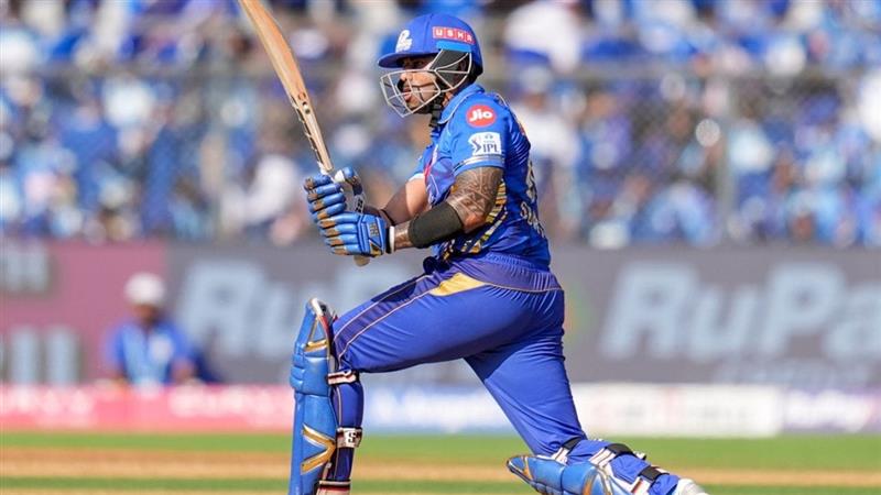 PBKS Vs MI: புதிய சாதனை படைத்த சூர்யகுமார் யாதவ்.. தொடர்ந்து 14 இன்னிங்ஸ்..!
