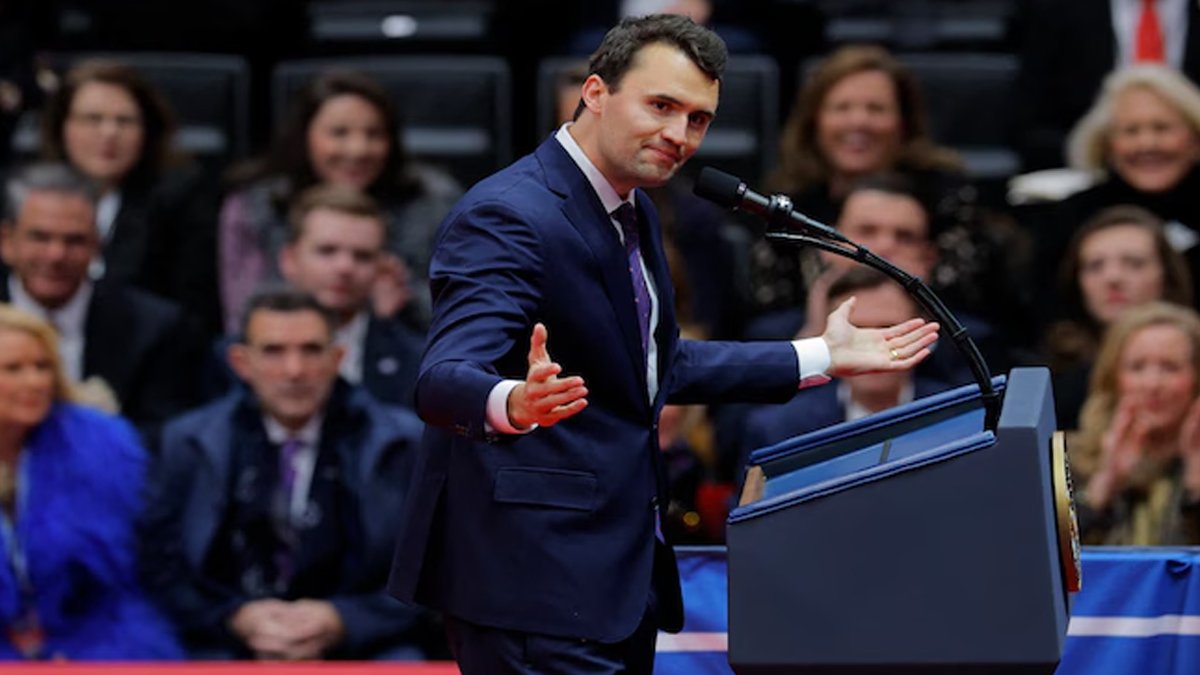 Charlie Kirk Shot Dead: அதிபர் டிரம்ப் ஆதரவாளர் சுட்டுக்கொலை.. சார்லி கிர்க் யார்?
